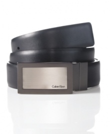 An ultra-modern look, this Calvin Klein plaque leather belt adds a note of stylish simplicity to your wardrobe. An ultra-modern look, this Calvin Klein plaque leather belt adds a note of stylish simplicity to your wardrobe.
