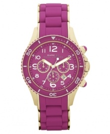 A stunning color combination lends instant style to this Marc by Marc Jacobs watch. A stunning color combination lends instant style to this Marc by Marc Jacobs watch.