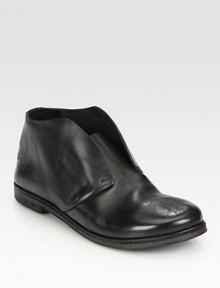 A laceless staple of fine leather with rounded edges and a stacked heel. Stacked heel, ¾ (20mm)Leather upperLeather lining and solePadded insoleMade in ItalyOUR FIT MODEL RECOMMENDS ordering one half size up as this style runs small. A laceless staple of fine leather with rounded edges and a stacked heel. Stacked heel, ¾ (20mm)Leather upperLeather lining and solePadded insoleMade in ItalyOUR FIT MODEL RECOMMENDS ordering one half size up as this style runs small.