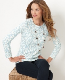 A great price combines with easy style in this long sleeve tee by Charter Club. Pair it with jeans for a weekend-ready look! A great price combines with easy style in this long sleeve tee by Charter Club. Pair it with jeans for a weekend-ready look!