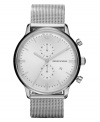 Graceful and delicate features add a feminine touch to this Emporio Armani watch.