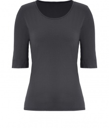 A new casual classic, this versatile organic cotton top from Closed is a must-have staple - Round neck, three-quarter sleeves, slim fit - Pair with skinny jeans or boyfriend shorts and wedge heels A new casual classic, this versatile organic cotton top from Closed is a must-have staple - Round neck, three-quarter sleeves, slim fit - Pair with skinny jeans or boyfriend shorts and wedge heels