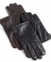 Handsome glove exquisitely crafted in sleek, supple leather and fully lined in soft fleece for warm luxury.