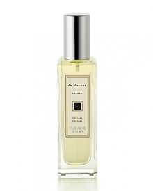 Vetyver is a modern interpretation of a spicy, aromatic classic. Vetiver, the legendary scent of India, is blended with sweet orange, nutmeg and tarragon to create this powerful, mysterious fragrance. Vetyver is a modern interpretation of a spicy, aromatic classic. Vetiver, the legendary scent of India, is blended with sweet orange, nutmeg and tarragon to create this powerful, mysterious fragrance.