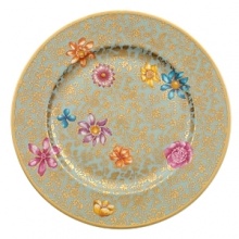 Ornate and grand, Villeroy & Boch's Aureus platter is a feast for the eyes. Gold filigree adds opulence to an aquamarine background and bursting lotus blossoms infuse shades of fuchsia, tangerine and sapphire. Ornate and grand, Villeroy & Boch's Aureus platter is a feast for the eyes. Gold filigree adds opulence to an aquamarine background and bursting lotus blossoms infuse shades of fuchsia, tangerine and sapphire.