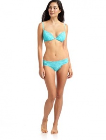 THE LOOKAllover lace with scalloped edgesRemovable padded cups with underwireAdjustable shoulder strapsFront buckle closureTHE FITPlunge-front demiTHE MATERIAL78% polyamide/12% elastane/10% viscoseCARE & ORIGINHand washMade in Italy THE LOOKAllover lace with scalloped edgesRemovable padded cups with underwireAdjustable shoulder strapsFront buckle closureTHE FITPlunge-front demiTHE MATERIAL78% polyamide/12% elastane/10% viscoseCARE & ORIGINHand washMade in Italy