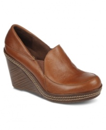 Finish your look with the refined style of the Belissa wedges by Dr. Scholl's. Stitching detail along the sole adds great contrast to the high, yet very walkable, wedge heel. Finish your look with the refined style of the Belissa wedges by Dr. Scholl's. Stitching detail along the sole adds great contrast to the high, yet very walkable, wedge heel.