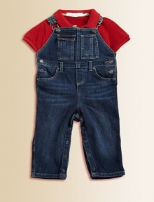 Every rough-and-tumble baby needs sturdy overalls of soft denim to keep pace with all his crawling and cruising.Adjustable shoulder straps with button and hook claspsBib patch pocketsTwo-button side closeMock flyBelt loopsFront scoop pocketsBack patch pocketsSnap legs98% cotton/2% elastaneMachine washImportedPlease note: Number of snaps may vary depending on size ordered. Every rough-and-tumble baby needs sturdy overalls of soft denim to keep pace with all his crawling and cruising.Adjustable shoulder straps with button and hook claspsBib patch pocketsTwo-button side closeMock flyBelt loopsFront scoop pocketsBack patch pocketsSnap legs98% cotton/2% elastaneMachine washImportedPlease note: Number of snaps may vary depending on size ordered.