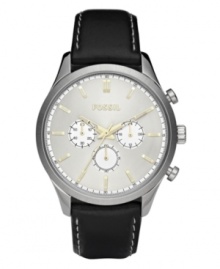 Clean design makes this watch by Fossil simply stylish. Clean design makes this watch by Fossil simply stylish.