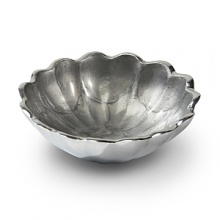 As beautiful and eye-catching as its namesake flower, Julia Knight's Peony bowl features an artfully scalloped polished aluminum exterior and a mother-of-pearl infused enameled interior. As beautiful and eye-catching as its namesake flower, Julia Knight's Peony bowl features an artfully scalloped polished aluminum exterior and a mother-of-pearl infused enameled interior.