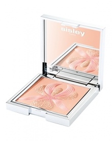 Sisley Paris L'Orchidee Highlighting Blush colors and lifts the complexion with an easy-to-apply luminous veil that can be endlessly adjusted. With just one sweep of the brush, the complexion is illuminated and evened out with a light, healthy glow.The ultra-light and ultra-fine texture melts away into a soft and silky powder, offering light to medium coverage. Sisley Paris L'Orchidee Highlighting Blush colors and lifts the complexion with an easy-to-apply luminous veil that can be endlessly adjusted. With just one sweep of the brush, the complexion is illuminated and evened out with a light, healthy glow.The ultra-light and ultra-fine texture melts away into a soft and silky powder, offering light to medium coverage.