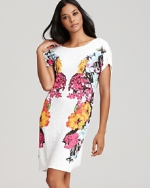 A stylish sleepshirt with short gathered sleeves and mirrored floral print. A stylish sleepshirt with short gathered sleeves and mirrored floral print.