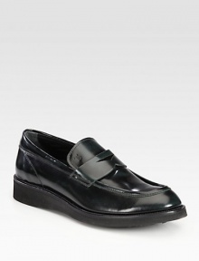 Sleek, polished moccasin style is beautifully crafted in fine Italian leather.Leather upperLeather liningPadded insoleRubber soleMade in Italy