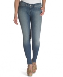 A denim style you'll turn to again and again, Levi's 535 jeggings match the perfect wash with trend-right design! A denim style you'll turn to again and again, Levi's 535 jeggings match the perfect wash with trend-right design!