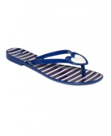 So sweet. Literally. The Honey flat thong sandals by MEL are bubblegum scented and feature a darling heart-shaped accent at the toe. So sweet. Literally. The Honey flat thong sandals by MEL are bubblegum scented and feature a darling heart-shaped accent at the toe.