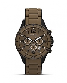 Solid and stylish, this brushed gunmetal watch from MARC BY MARC JACOBS with a silicone bracelet, date feature, bold accents, and chronograph movement will take your style up a tick. Wear it to sharpen your look.