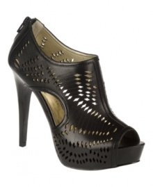 Cut to the chase. With revealing cutouts across their vegetable leather upper, the sexy Joplin shooties are a fashion-forward must for your closet. Cut to the chase. With revealing cutouts across their vegetable leather upper, the sexy Joplin shooties are a fashion-forward must for your closet.