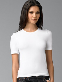 The perfect everyday shirt in ultra-soft fabric. Cotton/polyamide/elastene Machine wash or dry clean Imported The perfect everyday shirt in ultra-soft fabric. Cotton/polyamide/elastene Machine wash or dry clean Imported