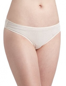 THE LOOKDelicate Rachel lace in a floral paisley patternElastic waistband with picot trimFull seat coverageTHE MATERIALNylon/spandexCARE & ORIGINHand washImported THE LOOKDelicate Rachel lace in a floral paisley patternElastic waistband with picot trimFull seat coverageTHE MATERIALNylon/spandexCARE & ORIGINHand washImported