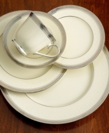 Traditional, elegant, and made for formal settings, the Ardmore Platinum pattern evokes the gentility of times past. Its white-on-ivory filigree pattern is complemented by a band of gleaming platinum for a truly regal effect. Traditional, elegant, and made for formal settings, the Ardmore Platinum pattern evokes the gentility of times past. Its white-on-ivory filigree pattern is complemented by a band of gleaming platinum for a truly regal effect.