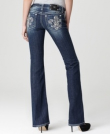 Let your denim make a statement with these embroidered and embellished Fleur de lis bootcut jeans from Miss Me. Wear them day or night for an instant glamorous pick-me-up! Let your denim make a statement with these embroidered and embellished Fleur de lis bootcut jeans from Miss Me. Wear them day or night for an instant glamorous pick-me-up!