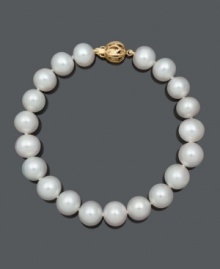 The perfect last-minute touch for a sophisticated look. This elegant bracelet features AA+ cultured freshwater pearls (9-10 mm) with an ornate 14k gold clasp. Approximate length: 8 inches. The perfect last-minute touch for a sophisticated look. This elegant bracelet features AA+ cultured freshwater pearls (9-10 mm) with an ornate 14k gold clasp. Approximate length: 8 inches.