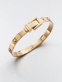 A shiny, riveted style with a hinged, logo accented buckle closure. SteelDiameter, about 2.48Hinged buckle closureMade in China A shiny, riveted style with a hinged, logo accented buckle closure. SteelDiameter, about 2.48Hinged buckle closureMade in China