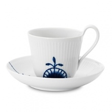 Blue Fluted Mega is the creation of young designer Karen Kjaelgaard Larsen. Her fresh ideas for transforming the age-old art of porcelain painting into an art form relevant in the 21st century has captured the attention of connoisseurs of fine porcelain worldwide. Blue Fluted Mega's hand-painted enlargements of a timeless design expand the boundaries between art, craft and design - creating the new definitions of form and function. Blue Fluted Mega is the creation of young designer Karen Kjaelgaard Larsen. Her fresh ideas for transforming the age-old art of porcelain painting into an art form relevant in the 21st century has captured the attention of connoisseurs of fine porcelain worldwide. Blue Fluted Mega's hand-painted enlargements of a timeless design expand the boundaries between art, craft and design - creating the new definitions of form and function.