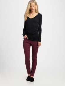 Soft stretch cotton in a sporty raglan style with ruched slights for a contour-hugging fit.V-neckRaglan sleevesRuched sides94% cotton/6% LycraMachine washMade in USA of Italian fabricModel shown is 5'8½ (174cm) wearing US size Small. Soft stretch cotton in a sporty raglan style with ruched slights for a contour-hugging fit.V-neckRaglan sleevesRuched sides94% cotton/6% LycraMachine washMade in USA of Italian fabricModel shown is 5'8½ (174cm) wearing US size Small.