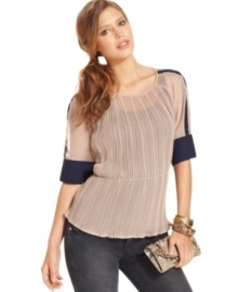 Colorblocking and sharp pleats add edge to this otherwise softly feminine Bar III chiffon blouse -- perfect for fall! Colorblocking and sharp pleats add edge to this otherwise softly feminine Bar III chiffon blouse -- perfect for fall!