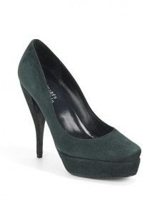 THE LOOKCurvy oval toePadded insoleSelf-covered heel, 5 (125mm)Self-covered platform, 1½ (40mm)Compares to a 3½ heel (90mm)THE MATERIALSuede upperLeather lining and soleORIGINMade in Italy