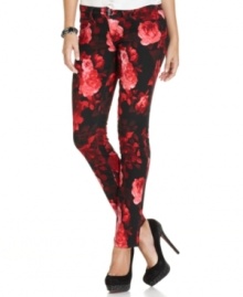 Floral printed jeans -- now there's a fashionable thought! This petite version from Seven7 are a real treat!