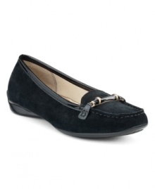 Prep's cool. Sperry Top-Sider's Nantucket flats feature a comfortable square-toe silhouette, as well as metal hardware embellishment for just the right amount of decorative detailing. Prep's cool. Sperry Top-Sider's Nantucket flats feature a comfortable square-toe silhouette, as well as metal hardware embellishment for just the right amount of decorative detailing.