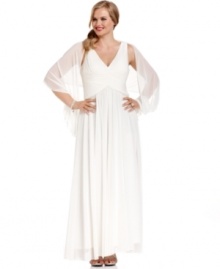 Classic details make this Alex Evenings gown shine. A stunning V-neck at the front and back, along with a pleated empire waist, give this dress its fantastic fit. Classic details make this Alex Evenings gown shine. A stunning V-neck at the front and back, along with a pleated empire waist, give this dress its fantastic fit.