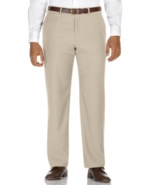Like to keep things on an even keel? Throw on these lightweight pants and it'll be smooth sailing all day long. Like to keep things on an even keel? Throw on these lightweight pants and it'll be smooth sailing all day long.