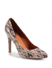 THE LOOKSnakeskin-print leatherPoint toePadded insoleSelf-covered heel, 3¾ (95mm)THE MATERIALLeather upperLeather lining and soleORIGINImported THE LOOKSnakeskin-print leatherPoint toePadded insoleSelf-covered heel, 3¾ (95mm)THE MATERIALLeather upperLeather lining and soleORIGINImported