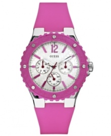 Stay on-trend while staying active with this vibrant watch from GUESS. Stay on-trend while staying active with this vibrant watch from GUESS.
