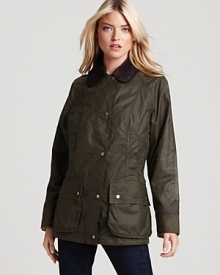 Protect yourself from less-than-perfect conditions with Thornproof wax in this iconic Barbour style- suitable for all climates with a bold floral lining. Protect yourself from less-than-perfect conditions with Thornproof wax in this iconic Barbour style- suitable for all climates with a bold floral lining.