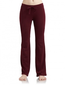 THE LOOKElastic drawstring frontRelaxed legsTHE FITRise, about 9Inseam, about 30THE MATERIALCotton/rayonCARE & ORIGINMachine washImported THE LOOKElastic drawstring frontRelaxed legsTHE FITRise, about 9Inseam, about 30THE MATERIALCotton/rayonCARE & ORIGINMachine washImported
