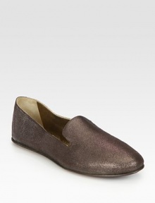 Go-to silhouette of shimmering metallic leather is a fashionable wardrobe staple. Metallic leather upperLeather lining and solePadded insoleMade in Italy Go-to silhouette of shimmering metallic leather is a fashionable wardrobe staple. Metallic leather upperLeather lining and solePadded insoleMade in Italy