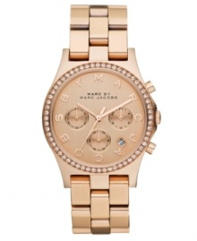 Like a freshly plucked bouquet, this rosy Henry collection watch from Marc by Marc Jacobs ushers in strong emotions. Like a freshly plucked bouquet, this rosy Henry collection watch from Marc by Marc Jacobs ushers in strong emotions.