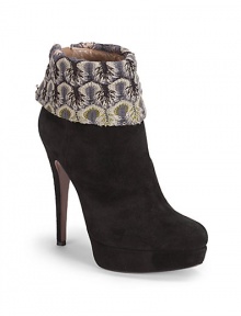 THE LOOKRich suede upperWoven jacquard textured trim at fold-over collarAlmond toePadded insoleSelf-covered heel, 5 (125mm)Self-covered platform, 1 (25mm)Compares to a 4 heel (100mm)THE MATERIALSuede upperSignature bold patterned fabric trimLeather liningLeather soleORIGINMade in Italy THE LOOKRich suede upperWoven jacquard textured trim at fold-over collarAlmond toePadded insoleSelf-covered heel, 5 (125mm)Self-covered platform, 1 (25mm)Compares to a 4 heel (100mm)THE MATERIALSuede upperSignature bold patterned fabric trimLeather liningLeather soleORIGINMade in Italy