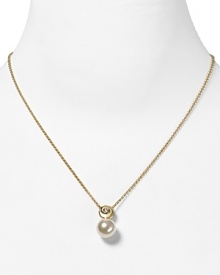 The elegant simplicity of this pearl drop pendant from Majorica ensures it's the perfect accessory for 24/7 style. Whether dressed down or to the nines, this necklace perfects easy-chic dressing. The elegant simplicity of this pearl drop pendant from Majorica ensures it's the perfect accessory for 24/7 style. Whether dressed down or to the nines, this necklace perfects easy-chic dressing.