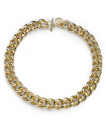THE LOOKOversized links18k electroplated goldToggle clasp with logo charmTHE MEASUREMENTLength, about 19ORIGINMade in Italy THE LOOKOversized links18k electroplated goldToggle clasp with logo charmTHE MEASUREMENTLength, about 19ORIGINMade in Italy