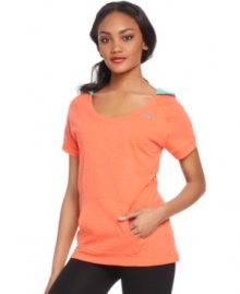 Warm up your workout in this relaxed hoodie from Puma. Perfect paired with leggings at the gym or for long runs!