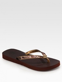 Look sun-kissed wearing this casual silhouette with glittery trim. PVC upper with glitter-coated trimRubber lining and solePadded insoleImportedThis style runs true to size. We recommend ordering your usual size for a standard fit. Look sun-kissed wearing this casual silhouette with glittery trim. PVC upper with glitter-coated trimRubber lining and solePadded insoleImportedThis style runs true to size. We recommend ordering your usual size for a standard fit.