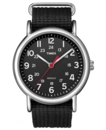 The Timex Weekender collection is the perfect watch for a stylish yet casual look, with an accessible slip-through strap.