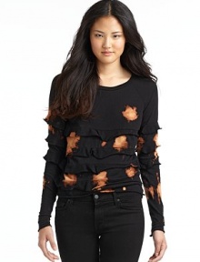 THE LOOKCrewneckLong sleevesTiered ruffle detailsUnfinished hemTHE FITAbout 21 from shoulder to hemTHE MATERIALCottonCARE & ORIGINHand washImported THE LOOKCrewneckLong sleevesTiered ruffle detailsUnfinished hemTHE FITAbout 21 from shoulder to hemTHE MATERIALCottonCARE & ORIGINHand washImported