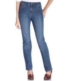The essential, clean and basic straight-leg jeans: the Mandie from Bandolino. The essential, clean and basic straight-leg jeans: the Mandie from Bandolino.