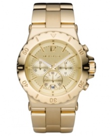 Dress up with gilded glamour with this Michael Kors watch. Dress up with gilded glamour with this Michael Kors watch.